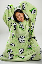 Load image into Gallery viewer, Green Panda