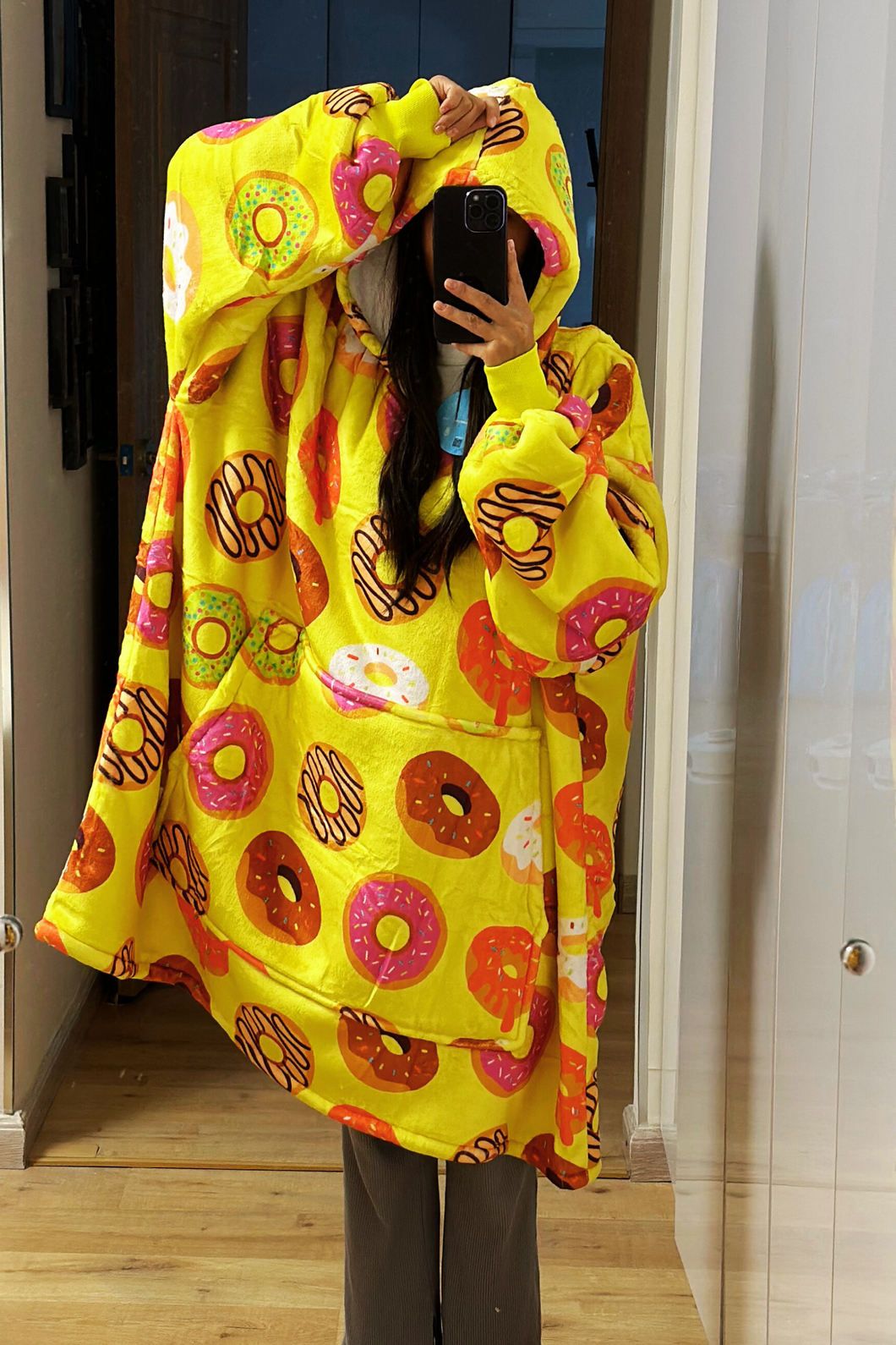 Small Donut Deely