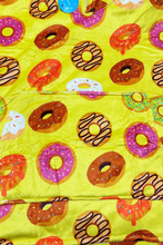 Load image into Gallery viewer, Small Donut Deely
