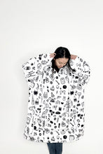 Load image into Gallery viewer, Cute Black and White Deely
