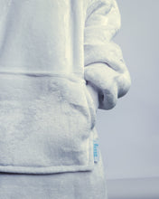 Load image into Gallery viewer, Silver Grey Kid Deely
