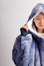 Load image into Gallery viewer, Tie dyed blue
