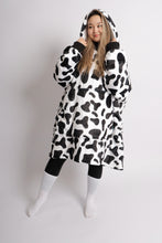 Load image into Gallery viewer, Dalmatian Deely

