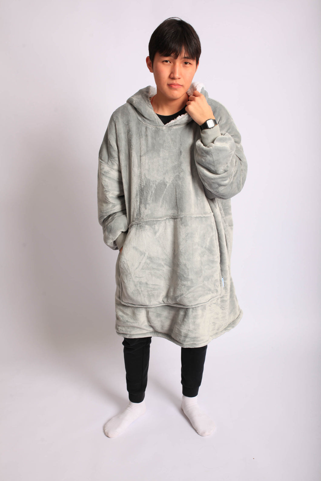 Light Grey Deely