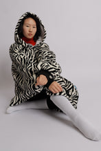 Load image into Gallery viewer, Zebra Deely
